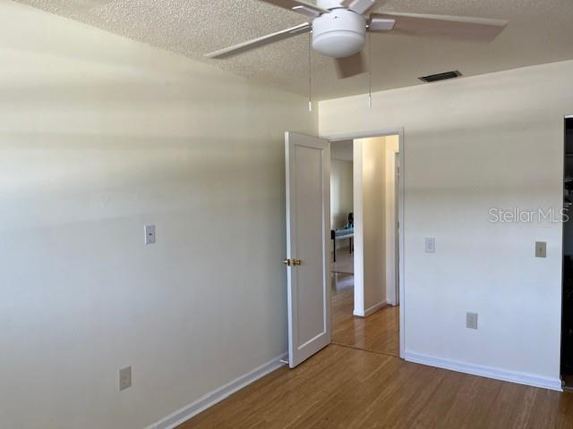 Image 5 of 31 For 5940 30th Avenue S 203