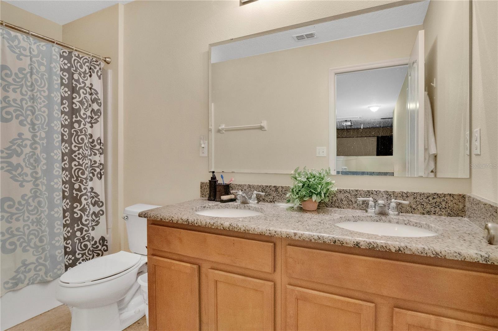 Image 15 of 38 For 1037 Cypress Pointe Boulevard