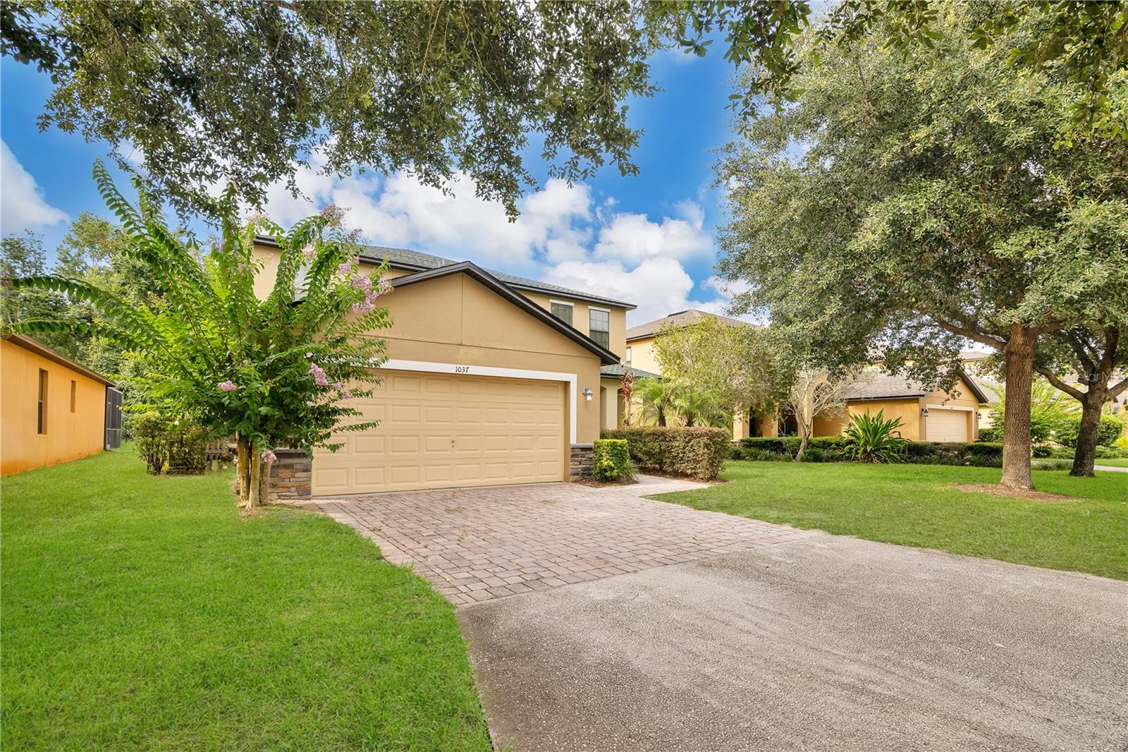 Image 2 of 38 For 1037 Cypress Pointe Boulevard