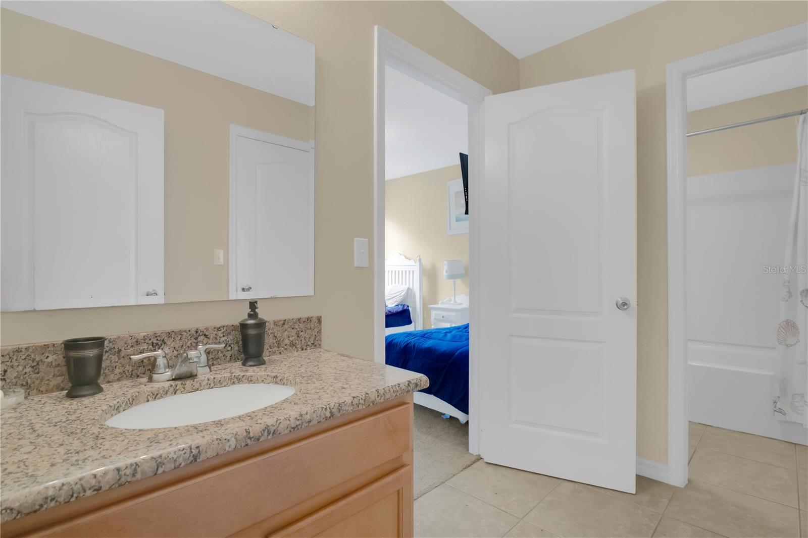 Image 23 of 38 For 1037 Cypress Pointe Boulevard