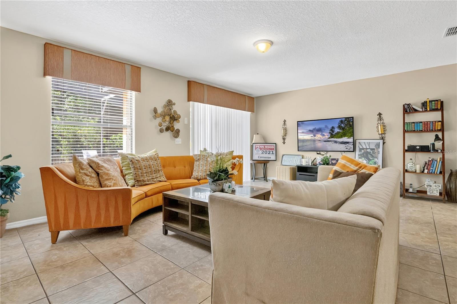 Image 5 of 38 For 1037 Cypress Pointe Boulevard