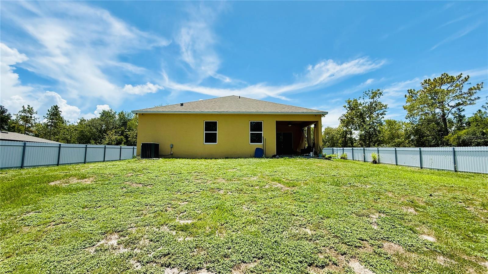 Image 33 of 43 For 13485 Resort Avenue