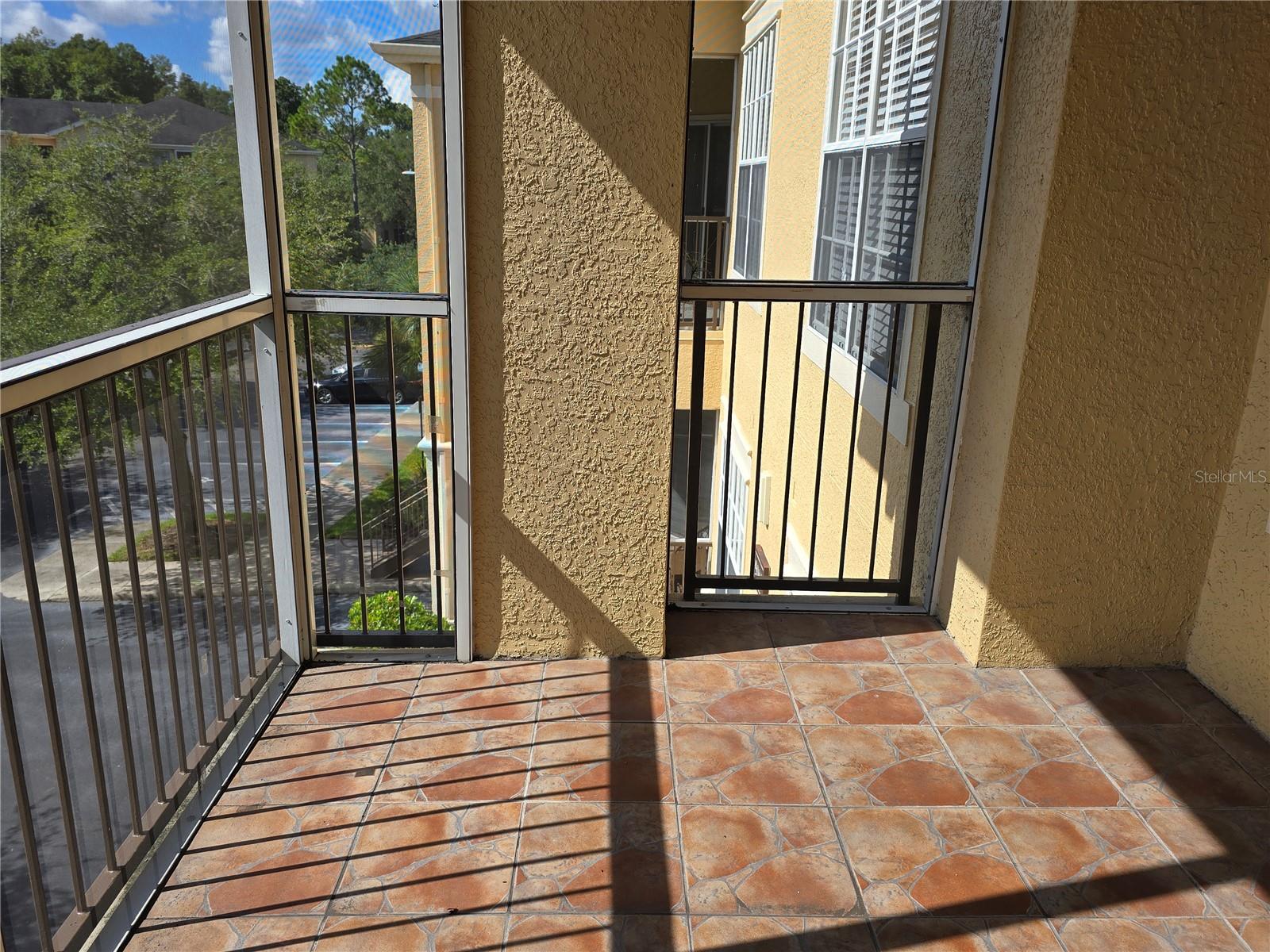 Image 21 of 37 For 5125 Palm Springs Boulevard 9303