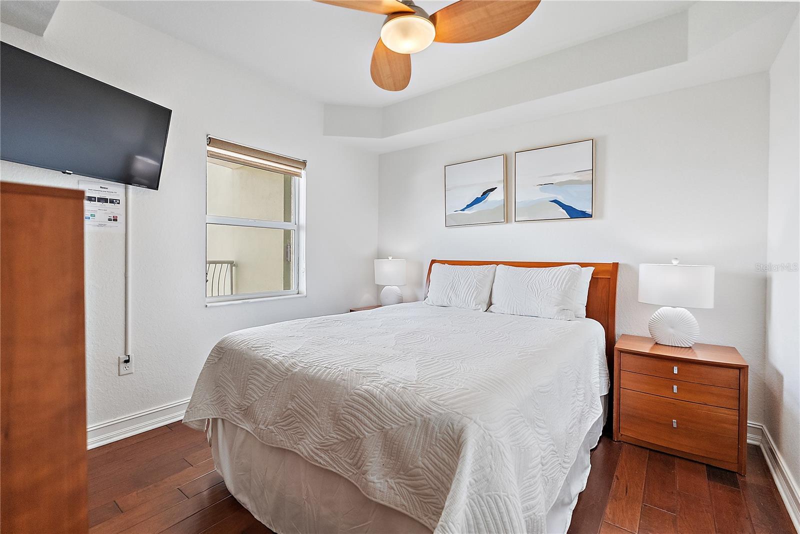 Image 18 of 40 For 11605 Gulf Boulevard 408