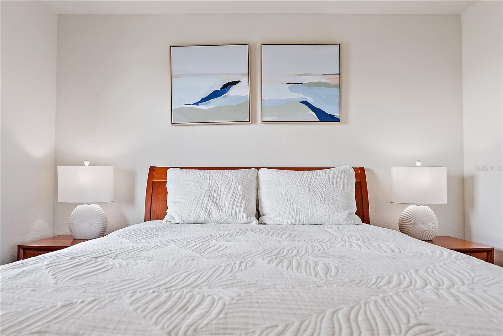 Image 20 of 40 For 11605 Gulf Boulevard 408