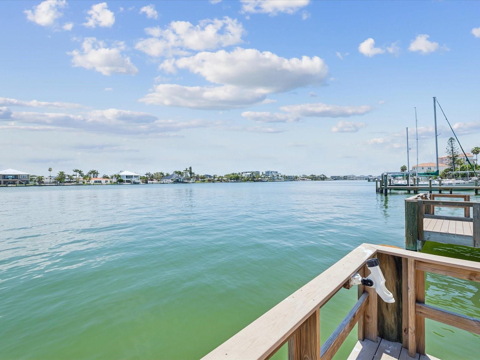 Listing photo id 24 for 10265 Gulf Boulevard A107