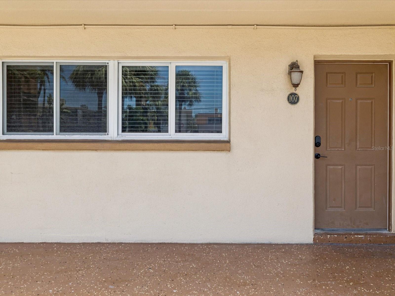 Listing photo id 27 for 10265 Gulf Boulevard A107