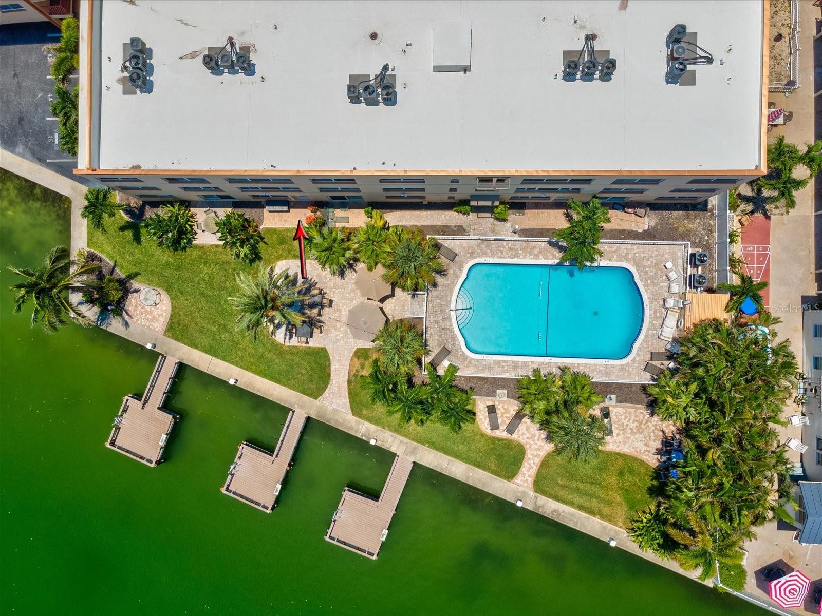 Listing photo id 1 for 10265 Gulf Boulevard A107
