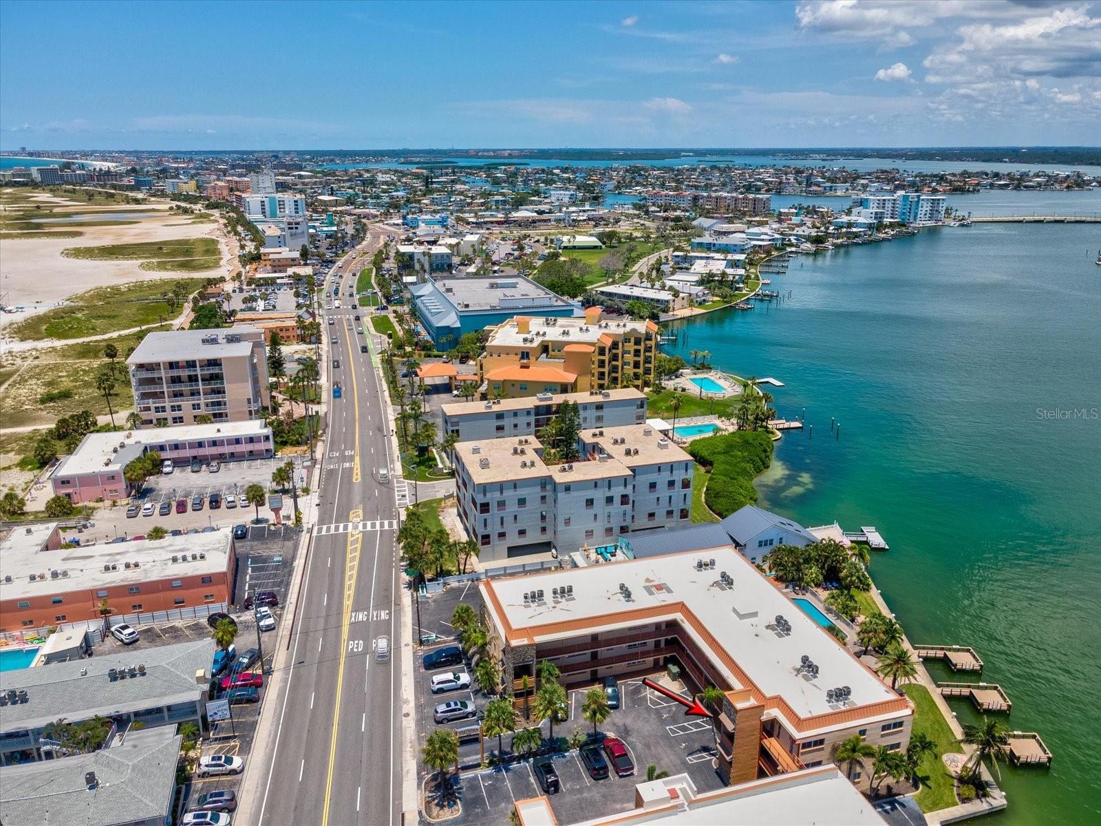 Listing photo id 40 for 10265 Gulf Boulevard A107