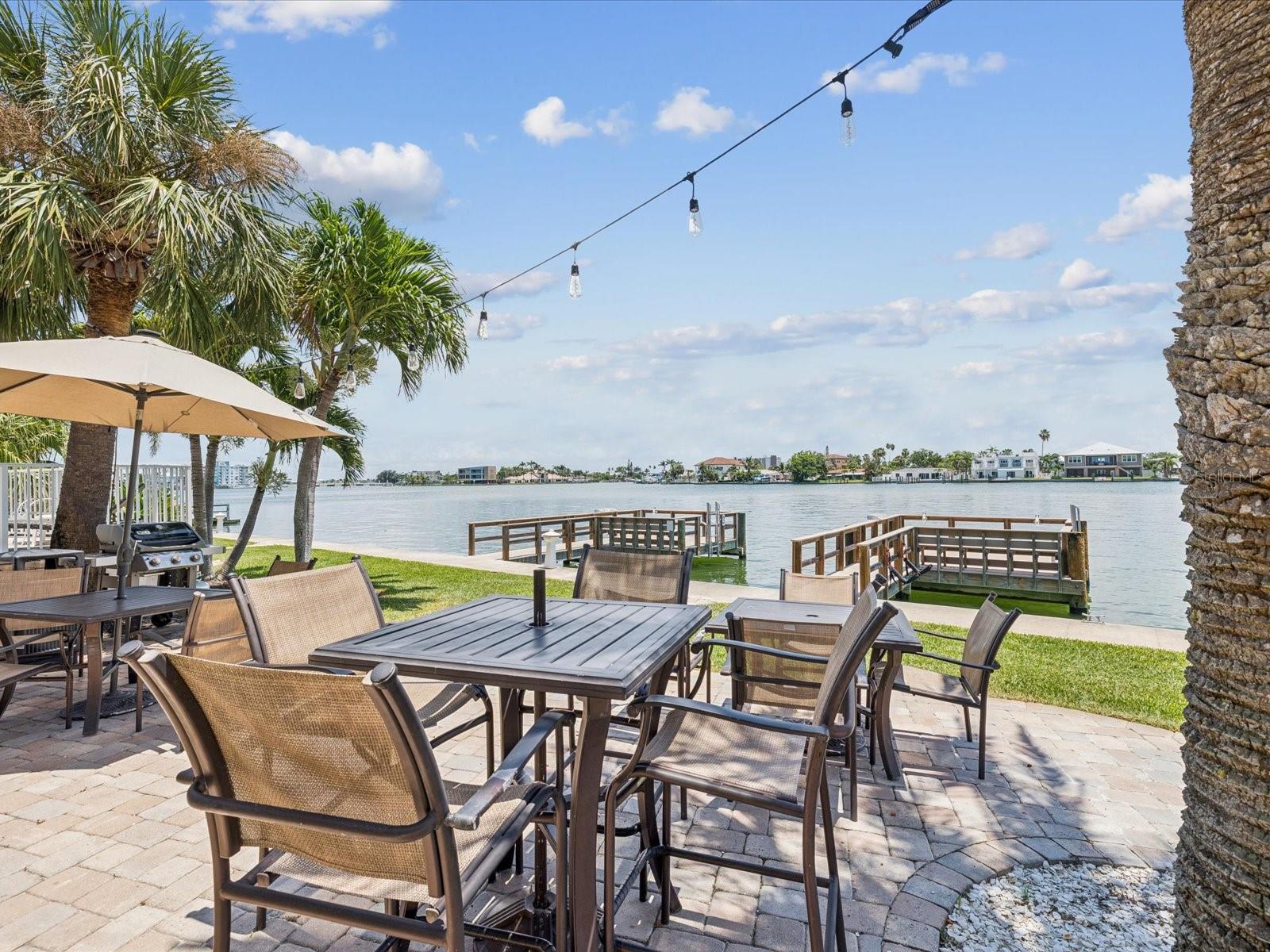 Listing photo id 4 for 10265 Gulf Boulevard A107