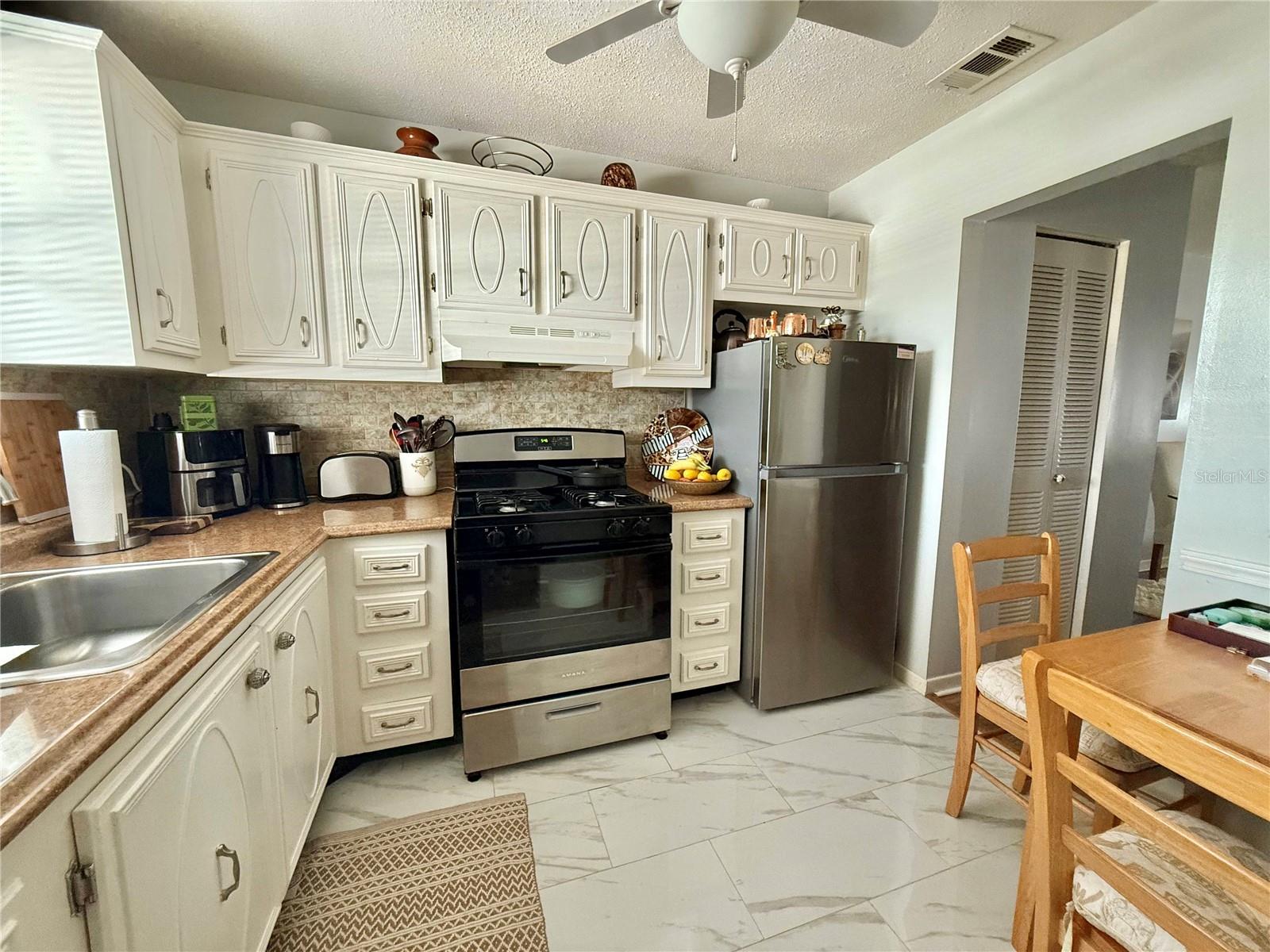 Image 5 of 13 For 5357 81st Street N 15