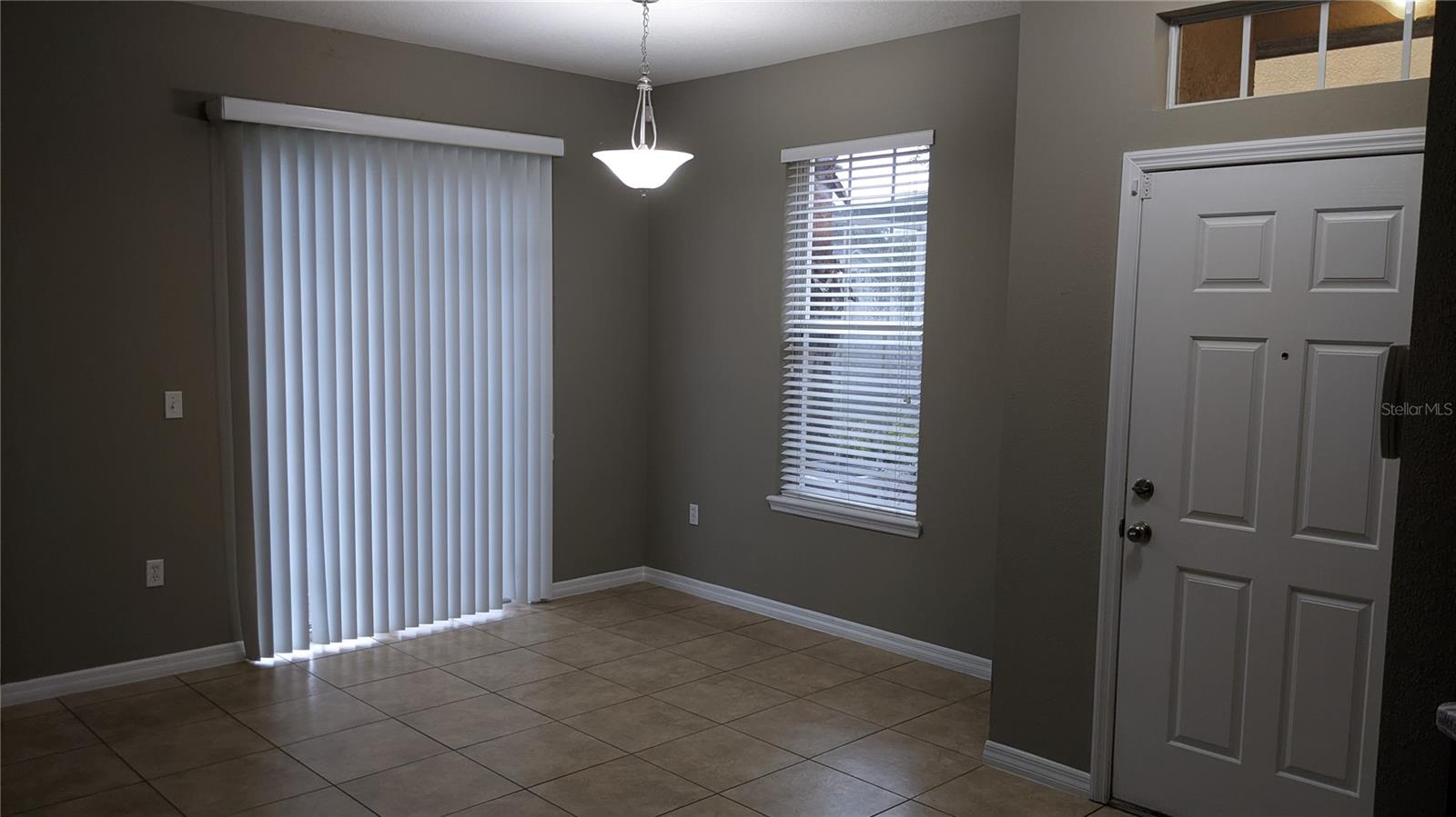 Image 3 of 26 For 7001 Interbay Boulevard 308