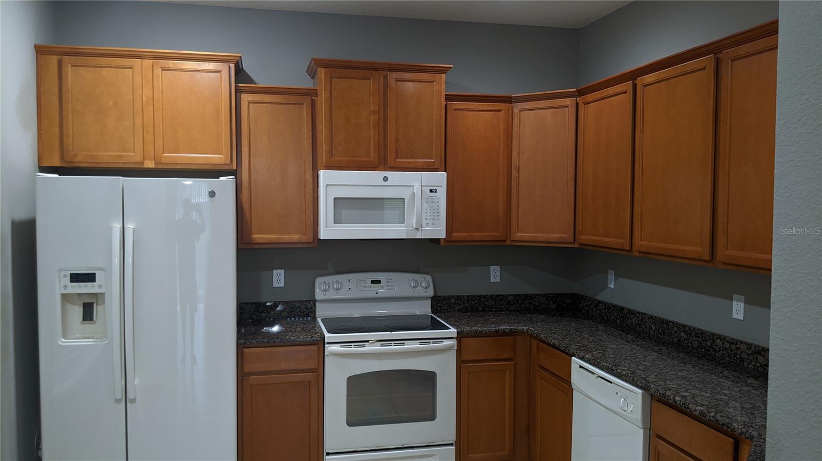 Image 5 of 26 For 7001 Interbay Boulevard 308