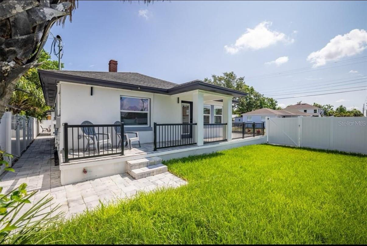 Image 21 of 21 For 1102 Albany Avenue