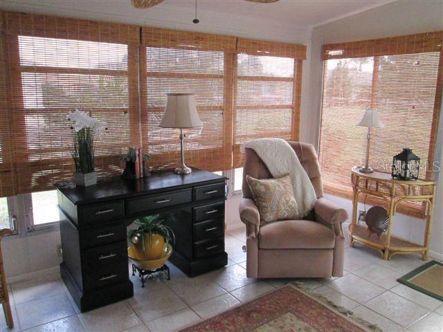 Image 16 of 19 For 802 Oakmont Avenue