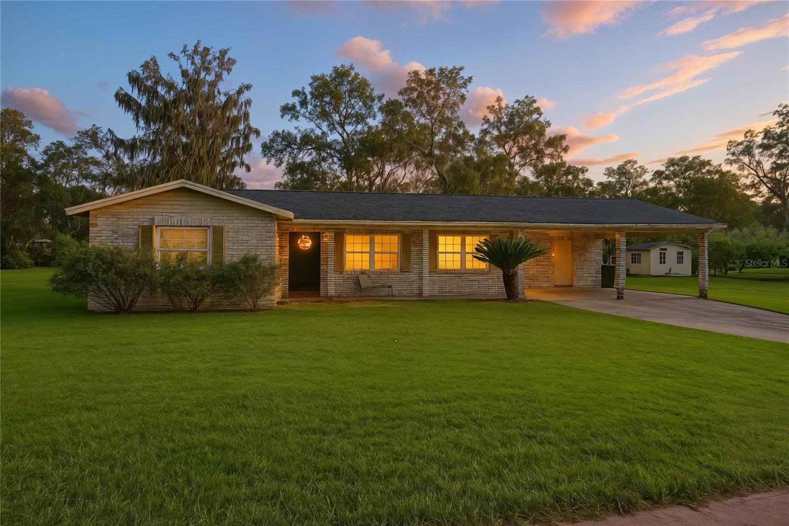 Details for 410 Old Mulrennan Road, VALRICO, FL 33594