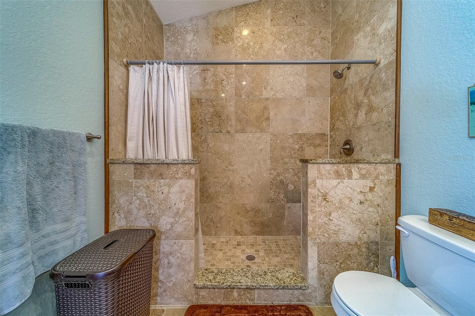 Listing photo id 25 for 13425 San Rafael Drive