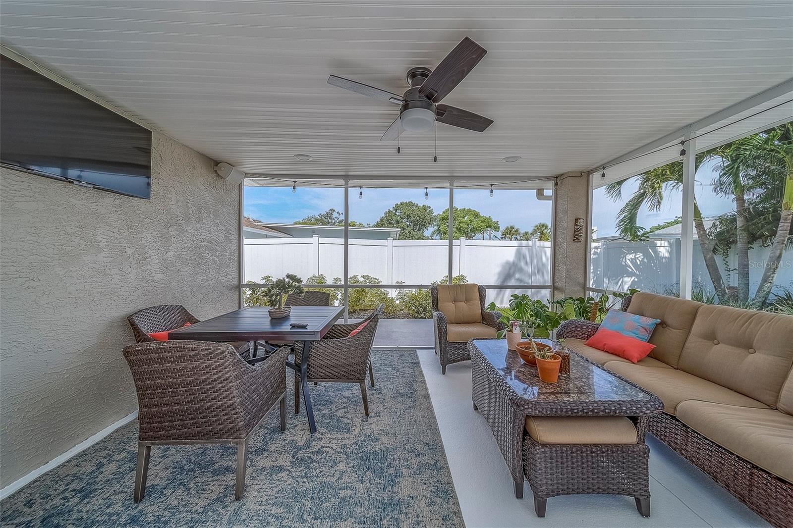 Listing photo id 44 for 13425 San Rafael Drive