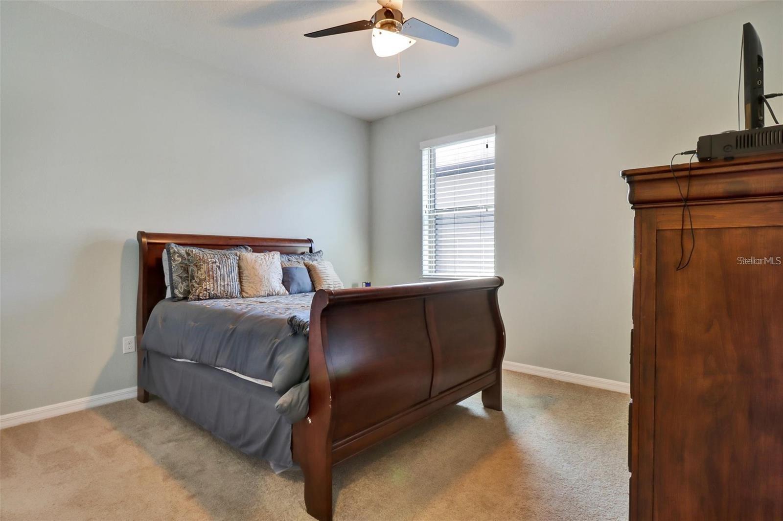 Listing photo id 14 for 16321 Treasure Point Drive