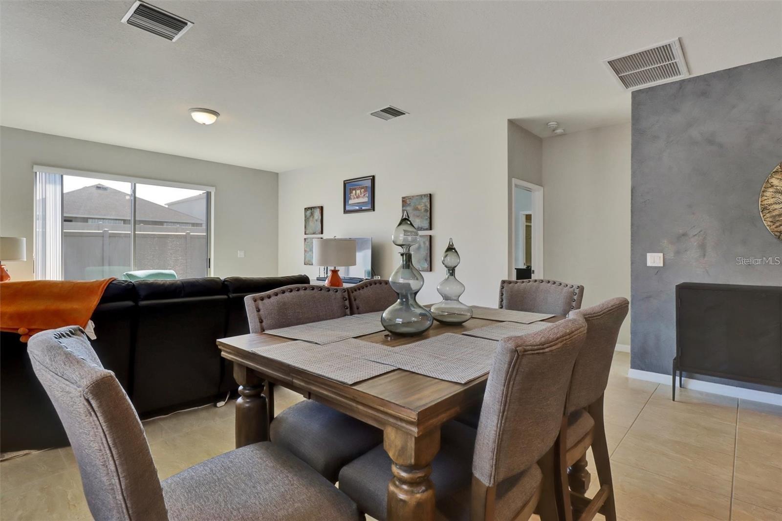 Listing photo id 5 for 16321 Treasure Point Drive