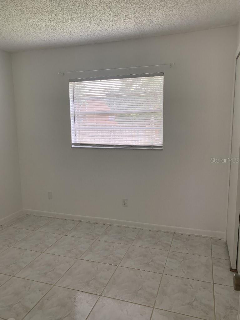 Image 8 of 22 For 2453 Raymont Drive