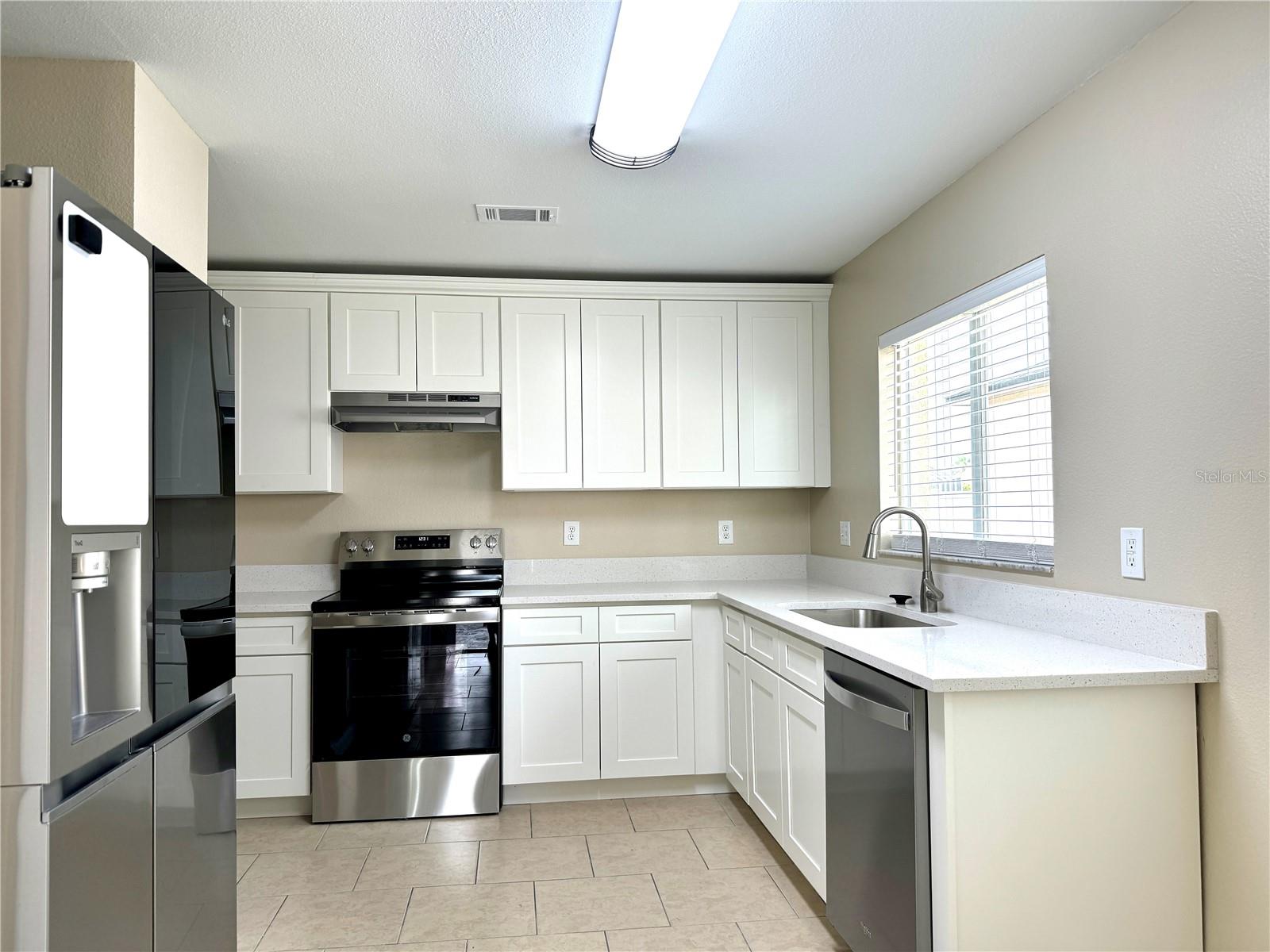 Details for 1235 Alpine Lake Drive, BRANDON, FL 33511