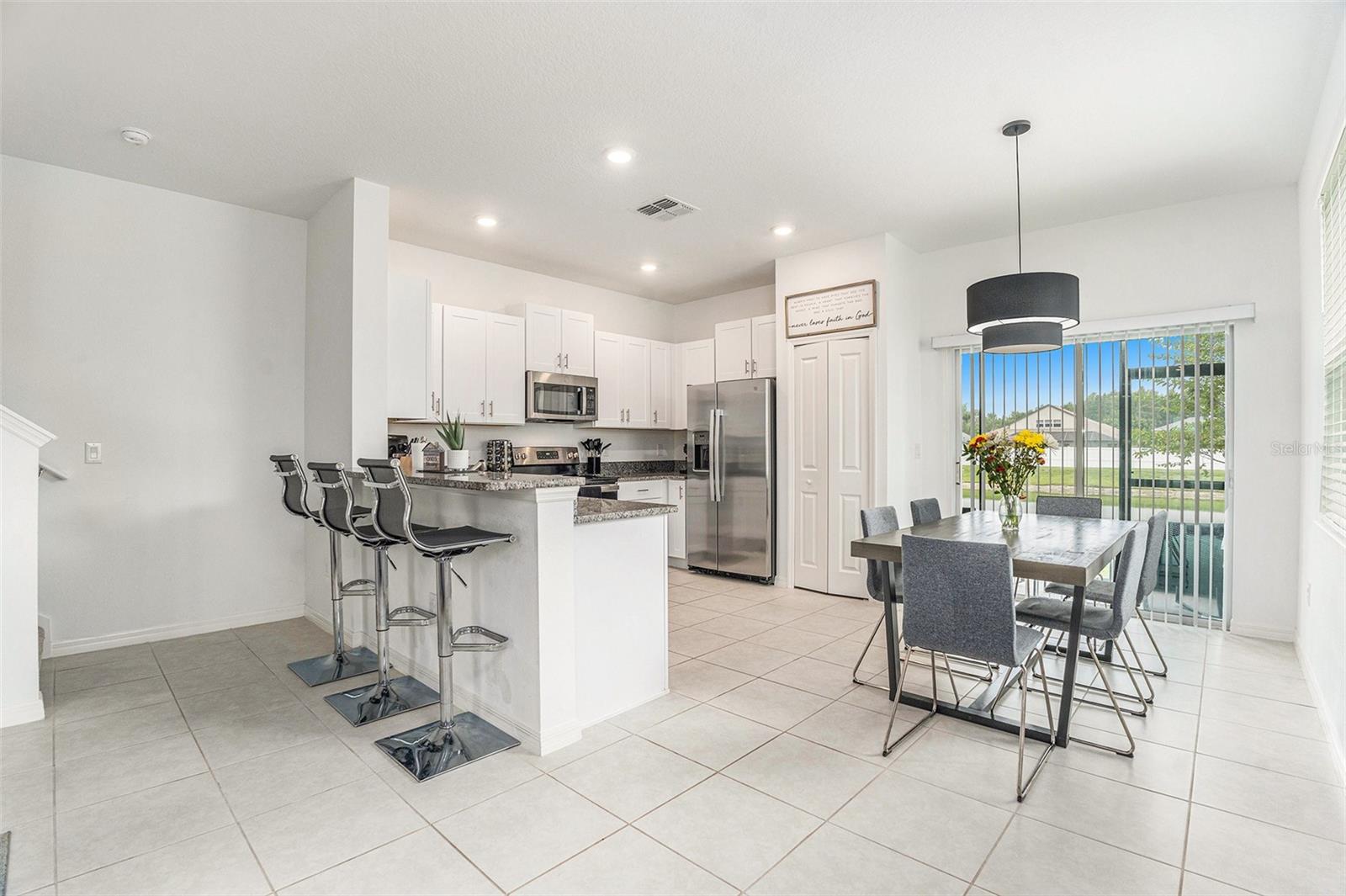 Image 10 of 33 For 5972 Shiner Street