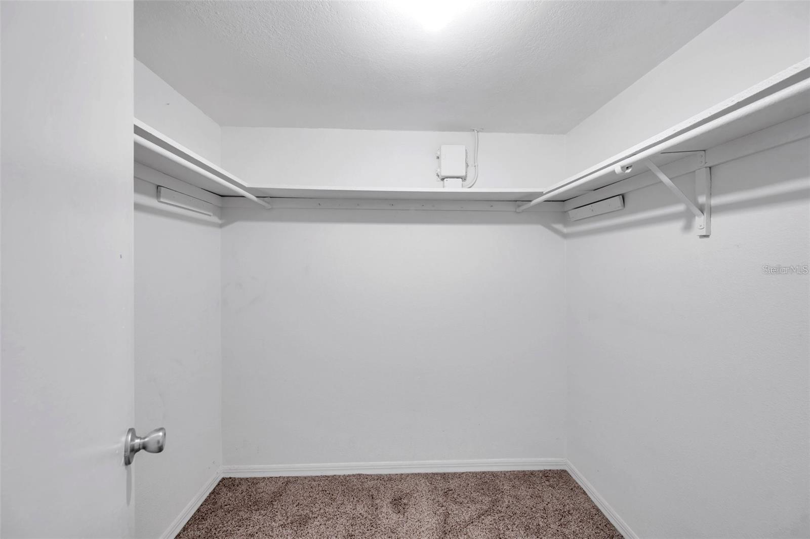Image 12 of 19 For 107 Seahorse Drive Se A