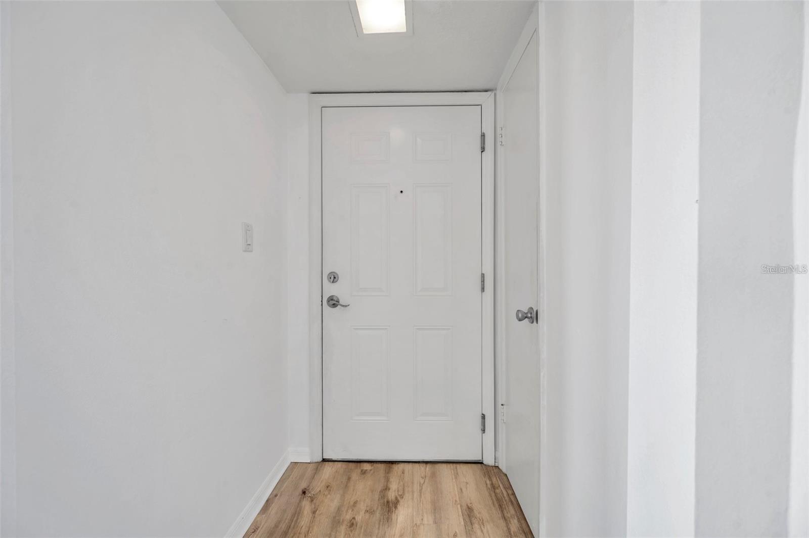 Image 3 of 25 For 108 Pompano Drive Se A