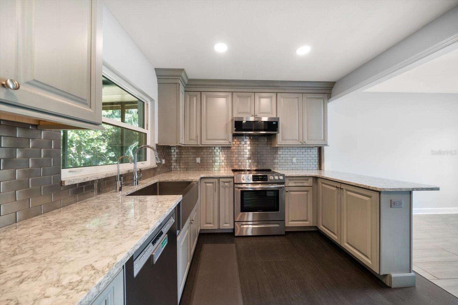 Image 15 of 51 For 3742 Grantham Court