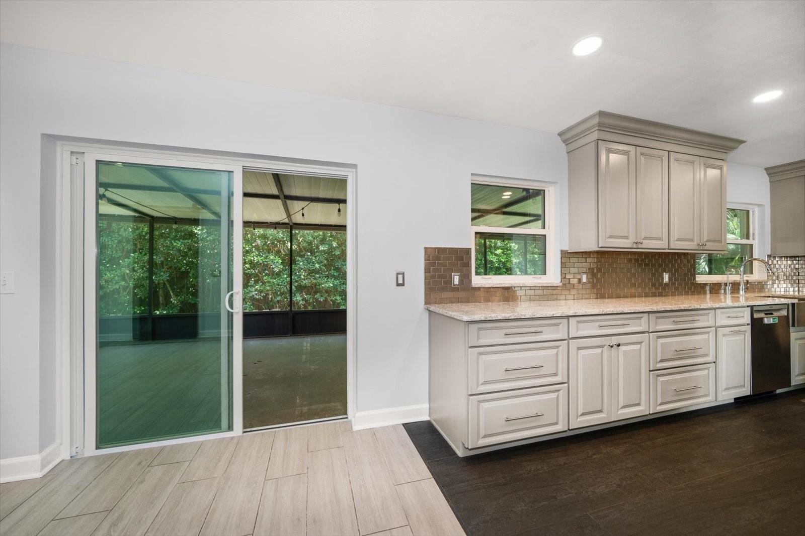 Image 19 of 51 For 3742 Grantham Court