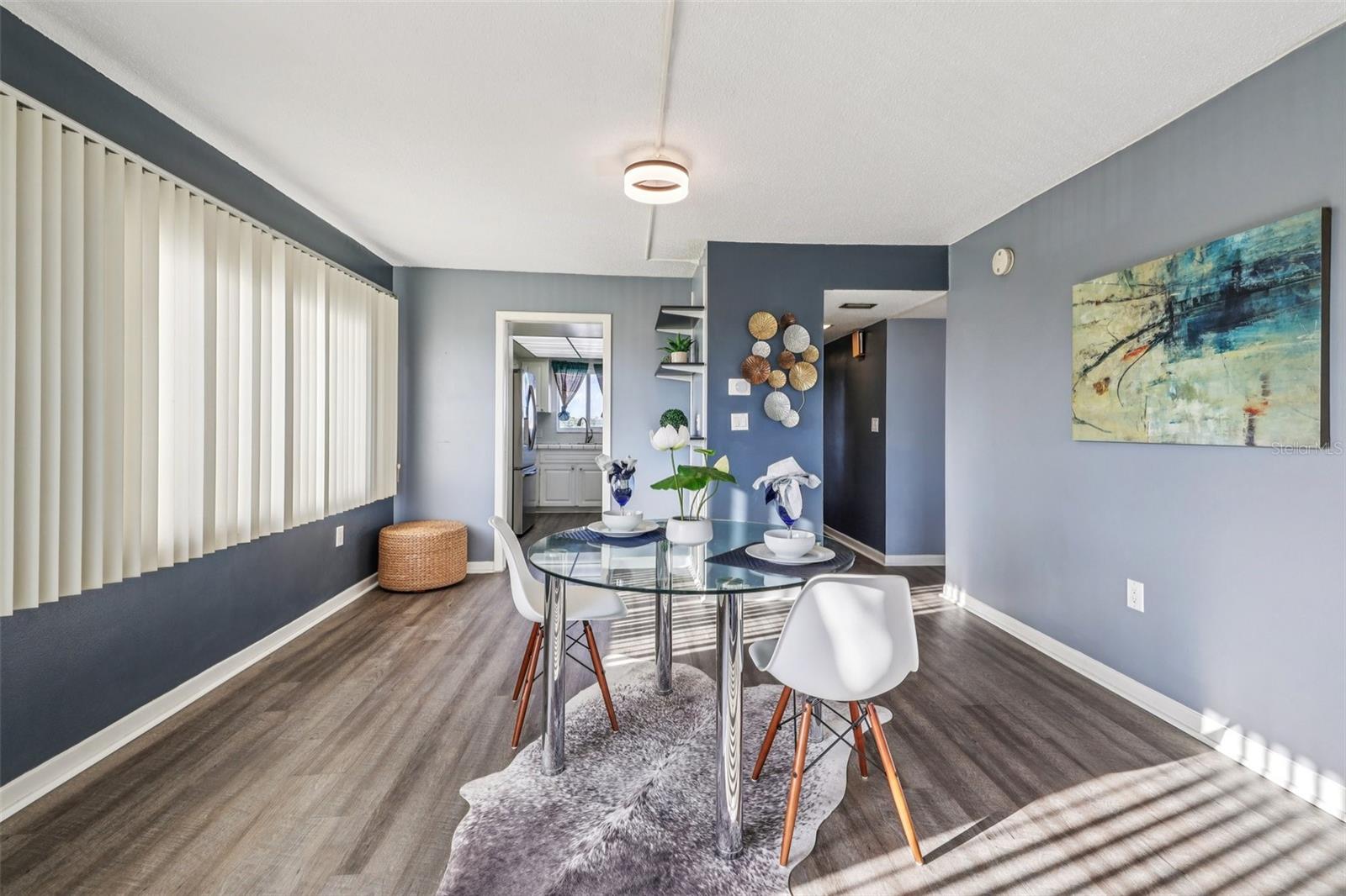 Image 12 of 68 For 8950 Park Boulevard 405