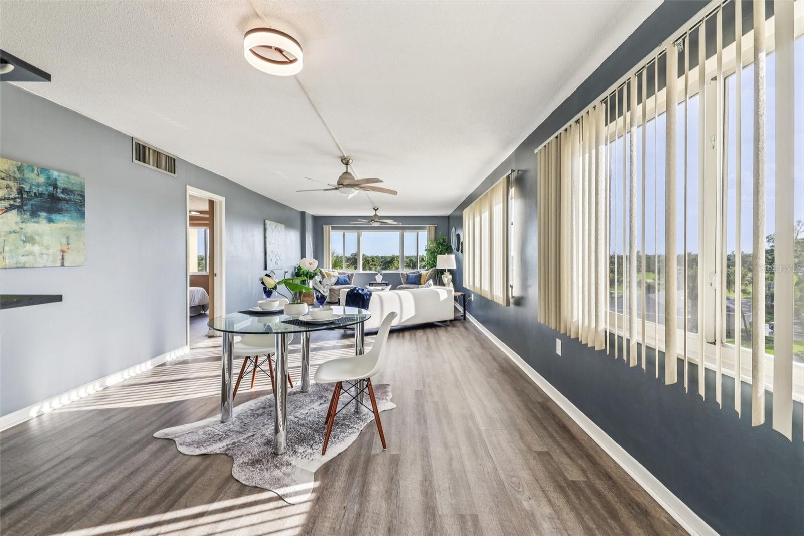Image 13 of 68 For 8950 Park Boulevard 405