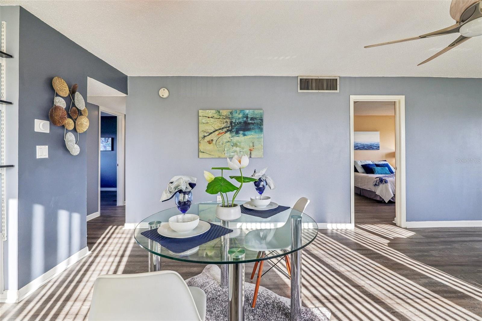 Image 15 of 68 For 8950 Park Boulevard 405