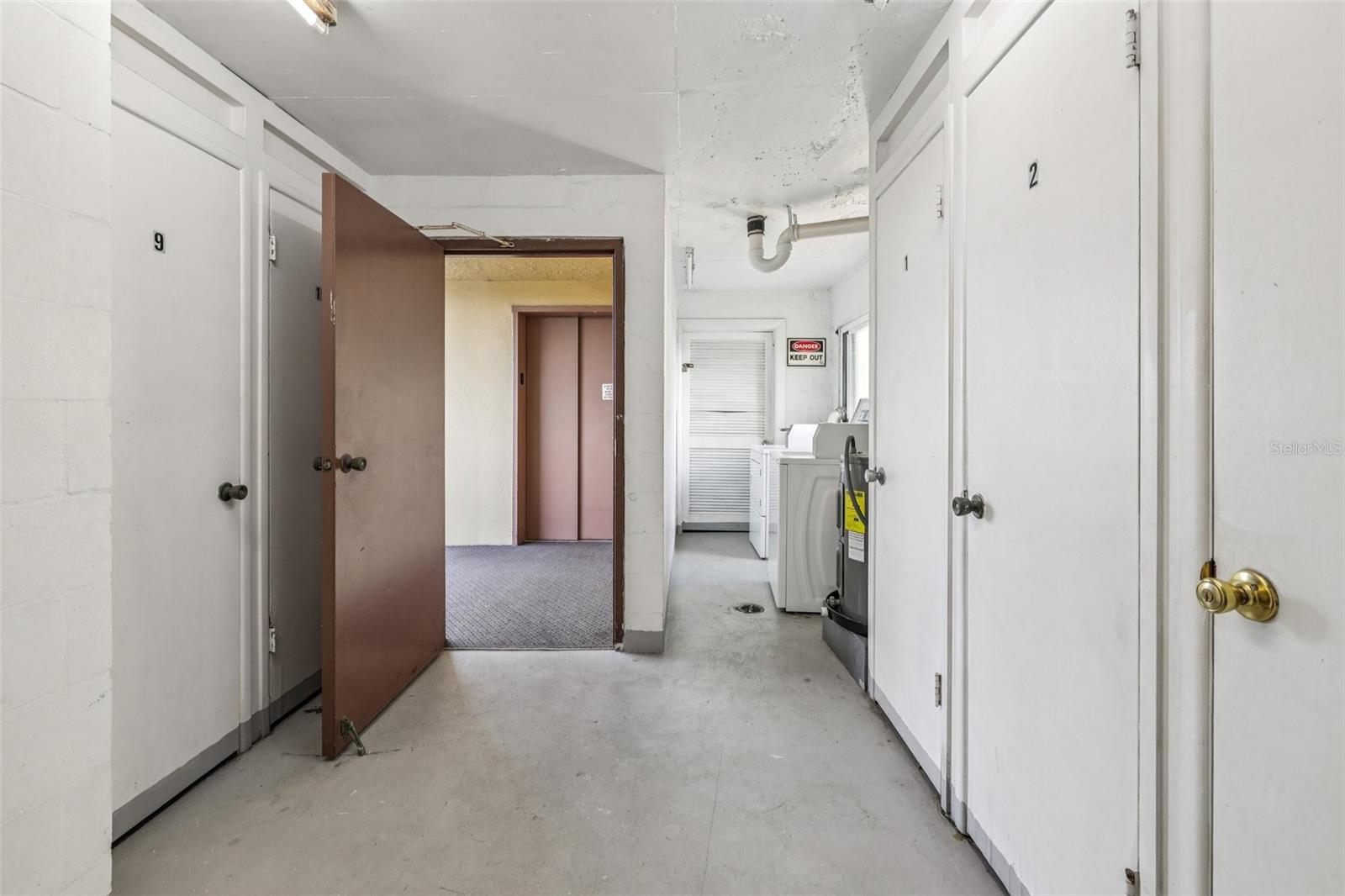 Image 37 of 68 For 8950 Park Boulevard 405