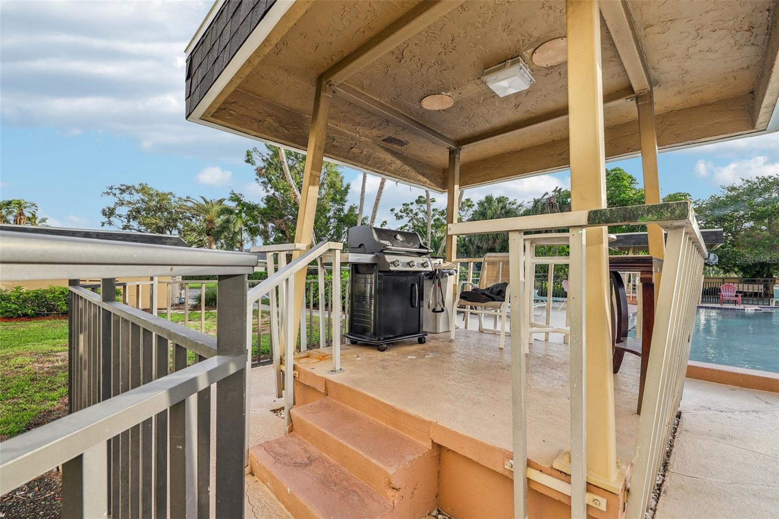 Image 45 of 68 For 8950 Park Boulevard 405