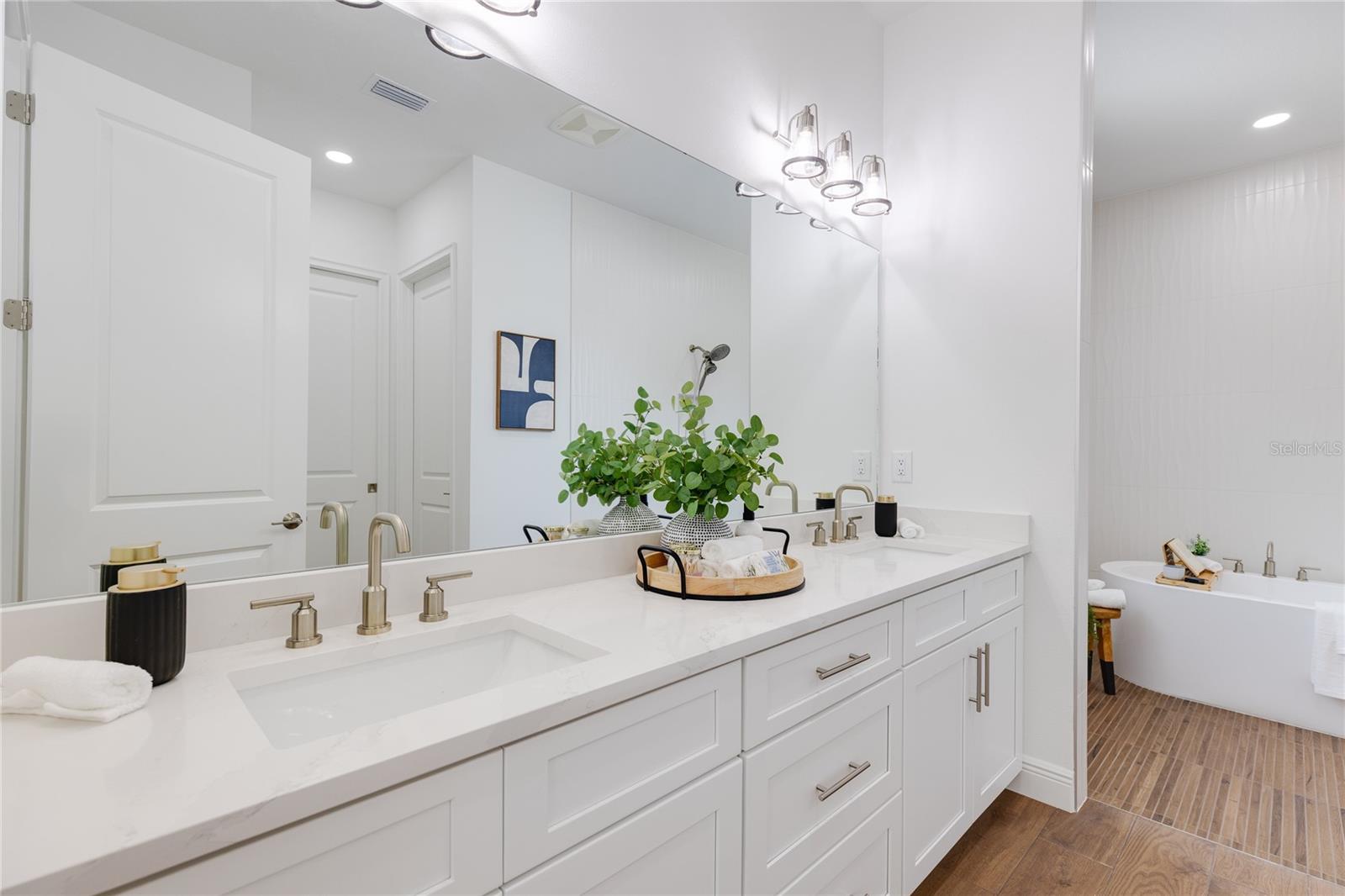 Image 12 of 55 For 2814 54th Street S