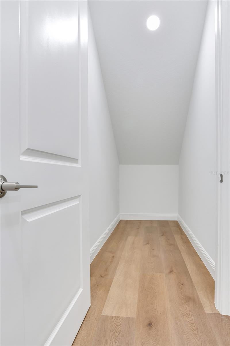 Image 60 of 71 For 2814 54th Street S