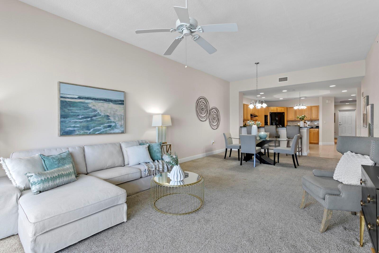 Image 25 of 84 For 17735 Gulf Boulevard 502