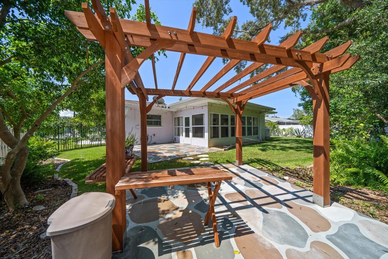 Image 40 of 73 For 1468 Fairway Drive
