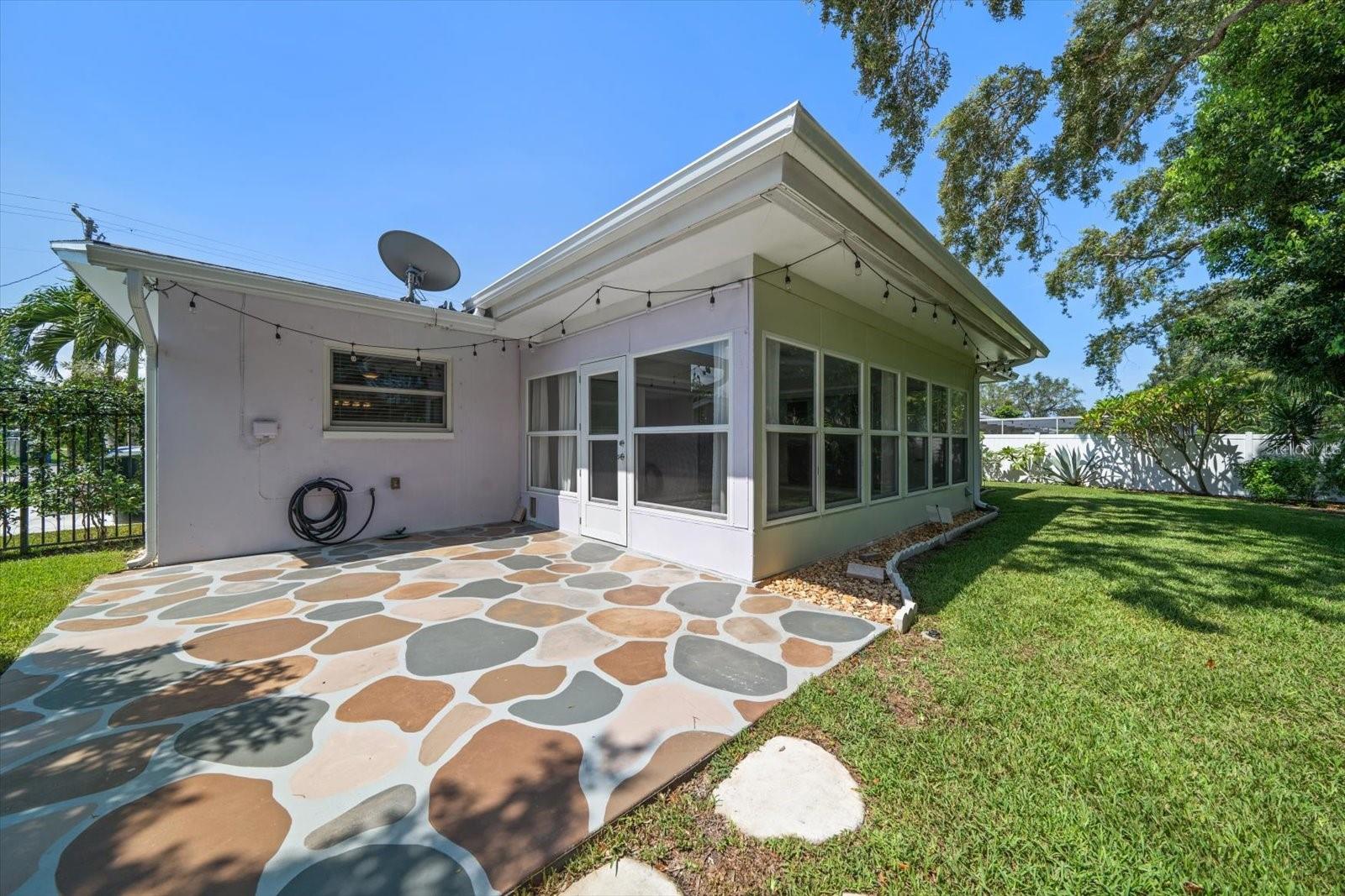 Image 41 of 73 For 1468 Fairway Drive