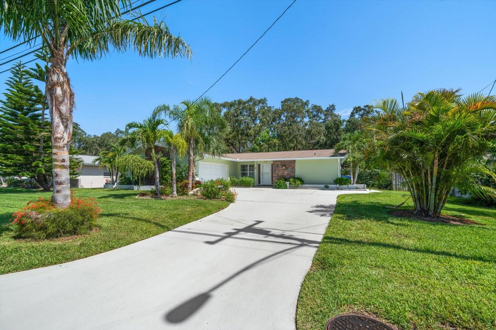 Image 54 of 73 For 1468 Fairway Drive