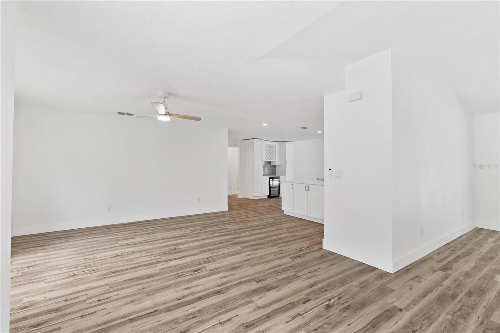 Image 10 of 59 For 15904 Nottinghill Drive