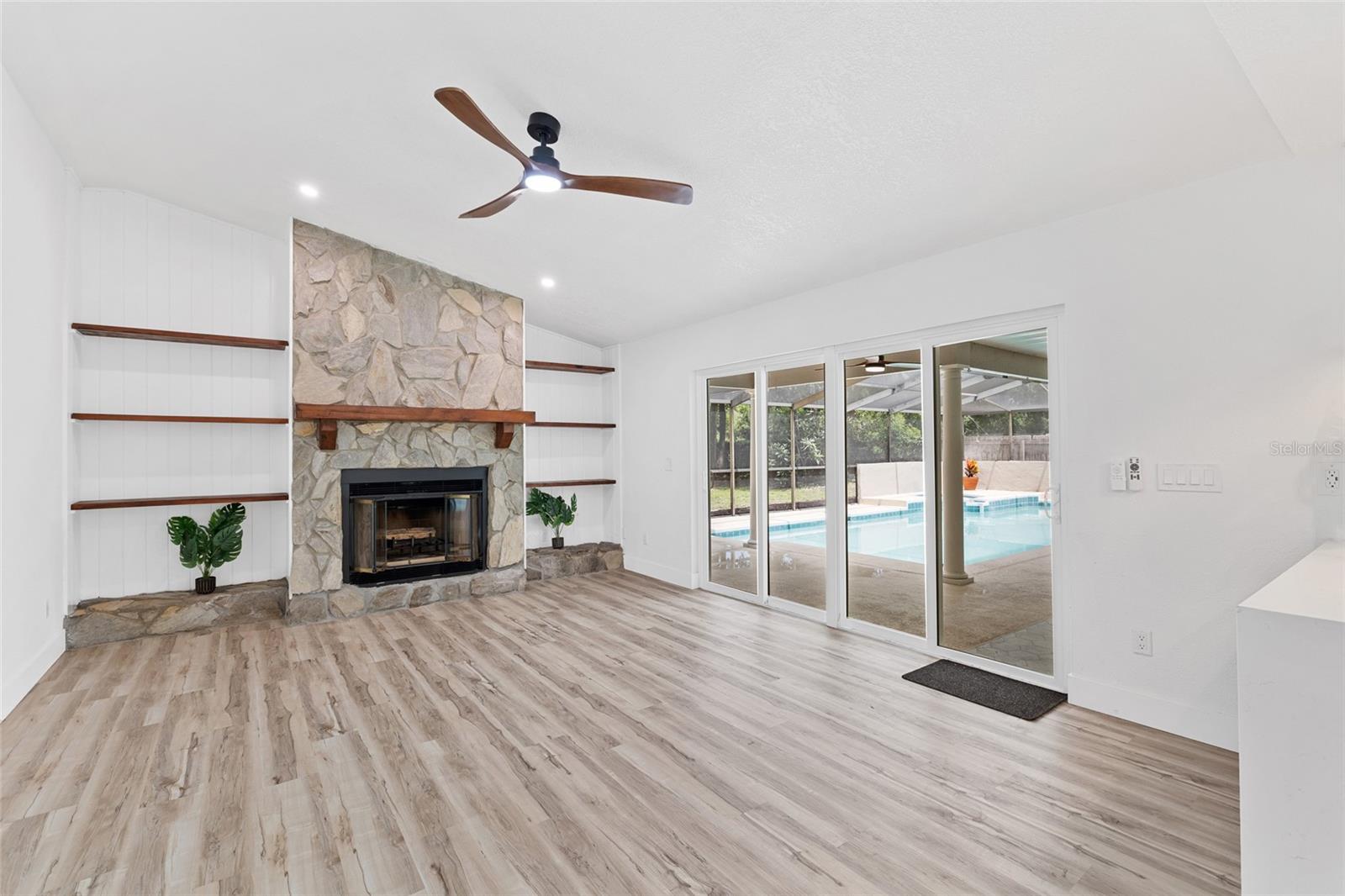 Image 18 of 59 For 15904 Nottinghill Drive