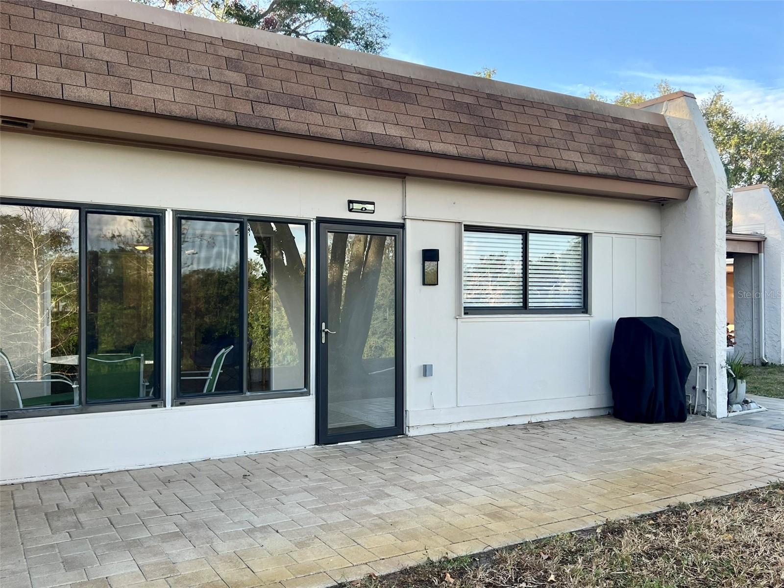Listing photo id 9 for 1359 Mission Circle 48a