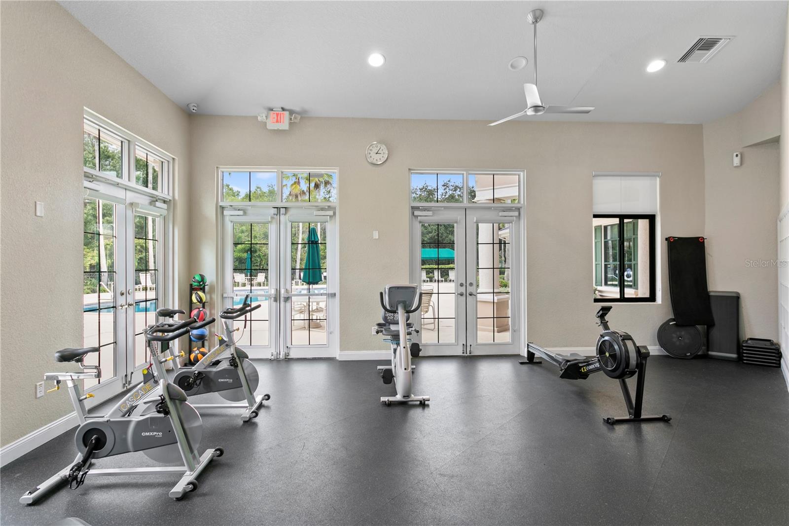 Image 33 of 40 For 17923 Arbor Haven Drive