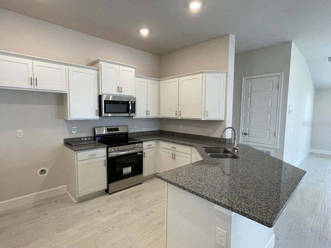 Listing photo id 1 for 13346 Ogden Glade Road