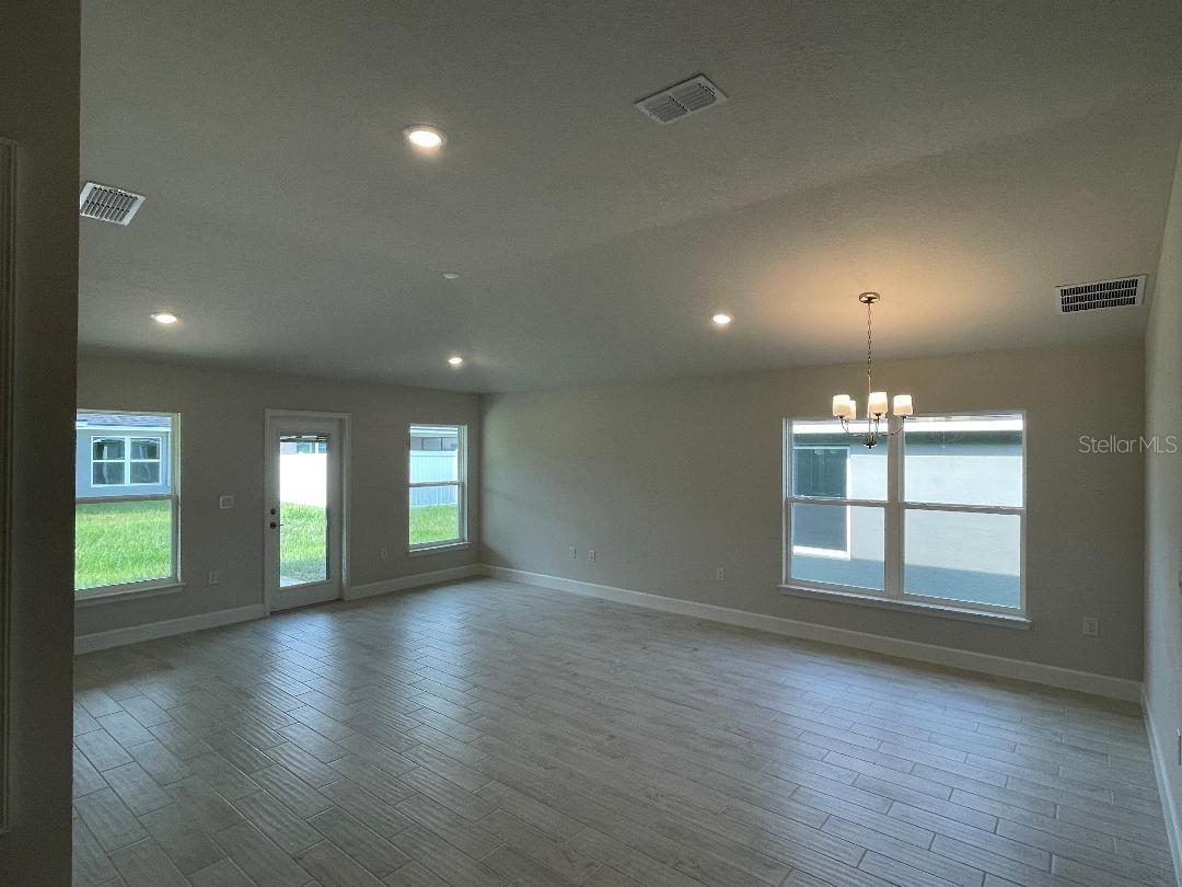 Listing photo id 3 for 13346 Ogden Glade Road