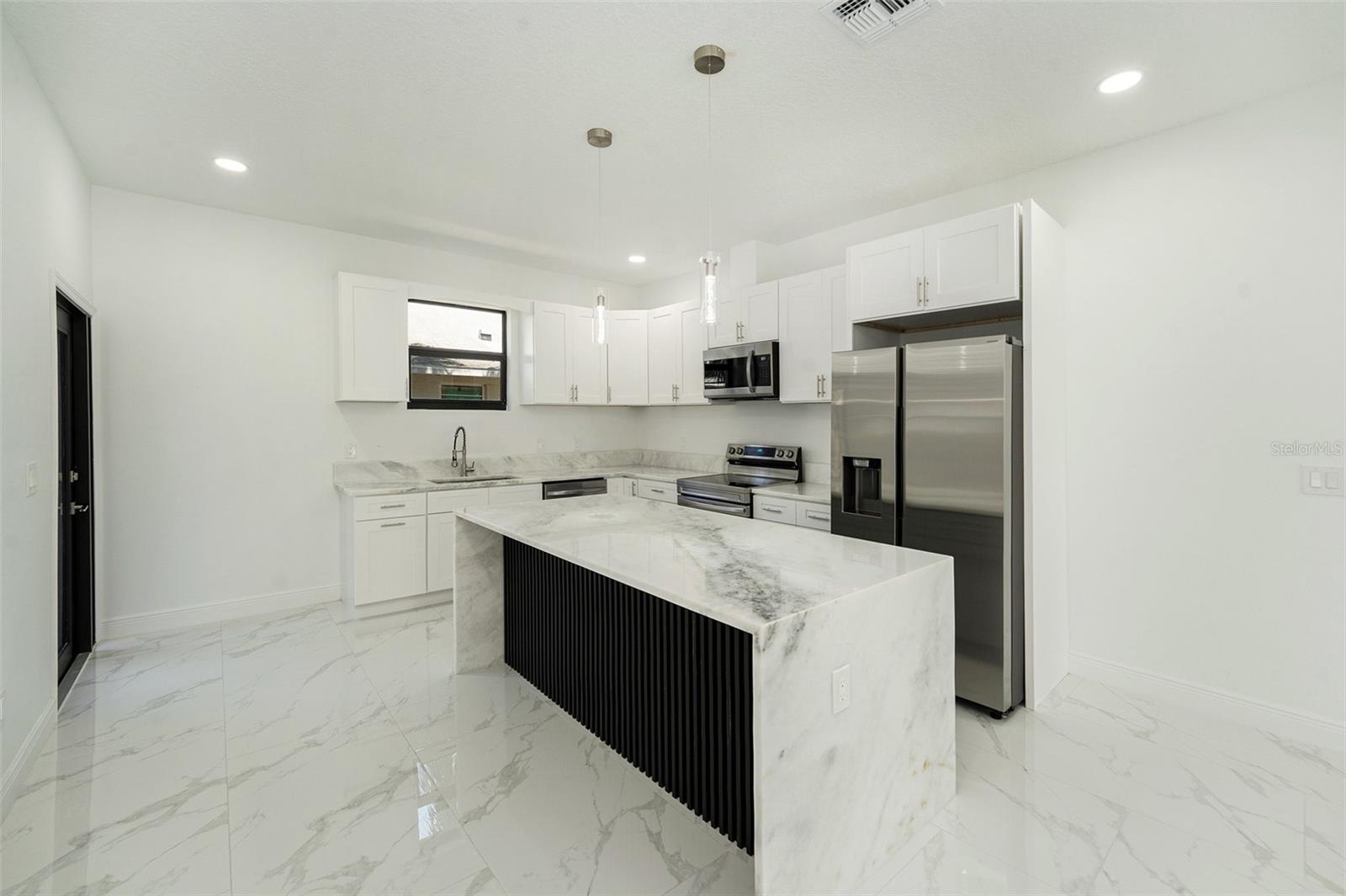 Image 9 of 27 For 5110 69th Way N