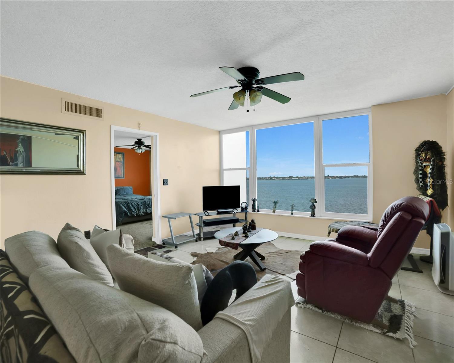 Image 8 of 17 For 7560 Bay Island Drive S 348